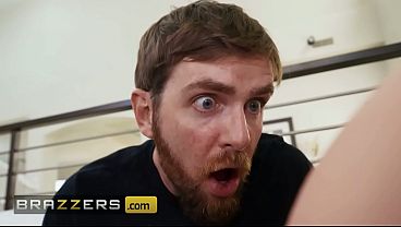 Menggoyang Kontol Teman Sekamarnya, Myra Mengerang Nikmat / Brazzers/ Masukkan Kode Xvpromo Di Situs Resmi Untuk Diskon