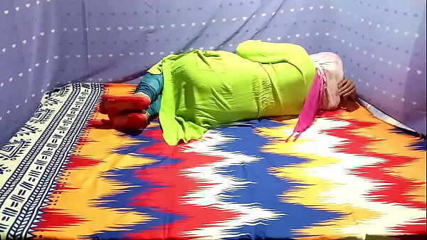 Gairah Liar Dengan Pacar Remaja Radhika Dalam Video Panas Hindi