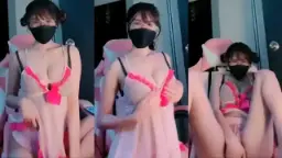 Cici Pia Mango Dengan Balutan Pink Yang Menggoda Dan Menggiurkan