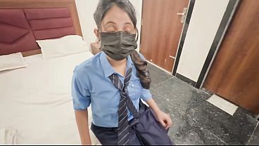 Gadis Desi Dan Murid Sekolah Bercinta Ganas Di Oyo Dengan Audio Hindi Yang Menggairahkan