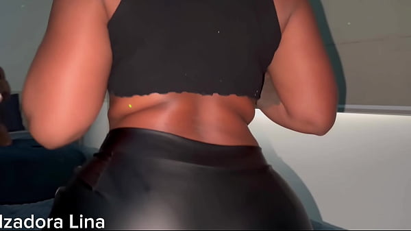 Foder Com O Cunhadinho Na Solidão, Ele Mete Com Uma Gostosura Que Deixa O Pau Todo Melado De Tesão.