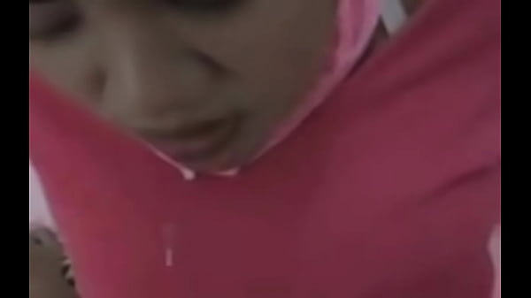 Gairah Tersembunyi Di Balik Kerudung