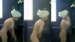 Lensa Tersembunyi Di Balik Kaca Kamar Mandi