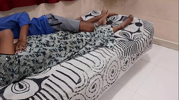 Istri Seksi India Dihardiki Ganas Oleh Suami Kurus Hindu – Lengkap Dalam Hindi