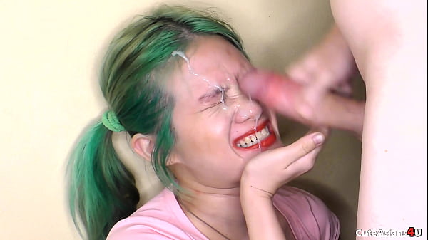 Gadis Manis Menggoda Dan Menggairahkan Ayah Tiri Demi Popularitas Media Sosial