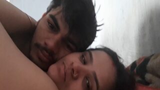 Pasangan Bihari Bugil Bercinta Panas Dalam Video Mms Mesra