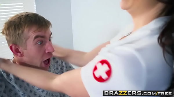 Petualangan Panas Dokter: Chanel Preston Dan Veruca James Dalam Adegan Tak Terlupakan