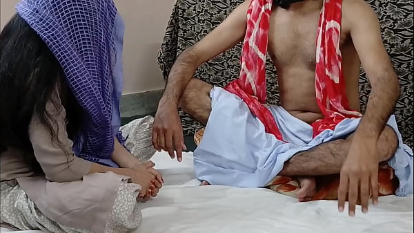 Baba Palsu Ngentot Bhabhi India Seksi