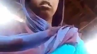 Video Masturbasi Sialan Desa, Cewek Kampung Lagi Colmek.