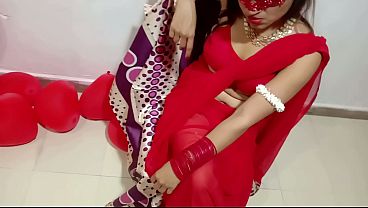 Istri Baru Nikah Pake Sari Merah, Ngerayain Valentine Sama Suami Desi, Crot Penuh Di Dalem – Xxx Hindi Paling Hot
