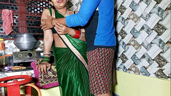 Bhabhiji Daba Ke Choda Jab Ghar Mein Koi Nahi Tha, Kitchen Mein Kaam Karte Waqt, Real Hindi Mein Moan Karti Rahi.