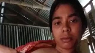 Video Bugil Cewek Desa Comilla Mainin Diri Sendiri Sendirian.