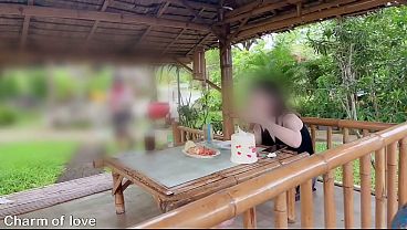 Di Luar, Ngentot Bareng Bule Thailand, Bikin Makin Basah.