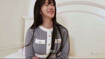 Korea – Crotch Basah Banget, Cewek Kantor Bikin Kontol Tegang