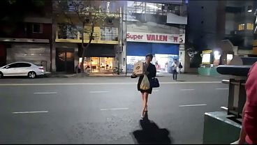 Di Tengah Wabah Dan Heboh Rock And Roll, Pas Karantina Ketat, Nyokap Temenku Pergi Ke Supermarket Dan Dapat Dua Tipe Siapa Aja Yang Mau Diajak Main.