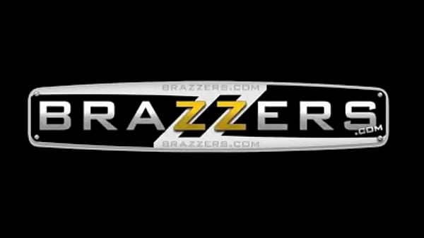 Brazzers, Bintang Porno, Montok Banget, Susu Gede Siap Digoyang