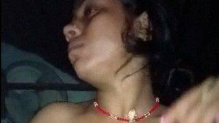 Bhojpuri Cewek Goyang Sange Di Atas Kontol