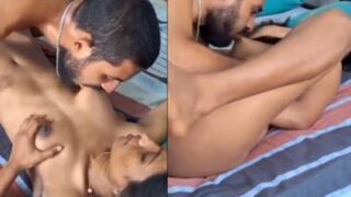 Pasangan Nakal Gigit Susu Pacar Sambil Nikmatin Anal Desi, Bikin Kelojotan
