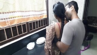 Video Bokep Devar Sama Bhabhi Di Dapur, Bikin Makin Greget