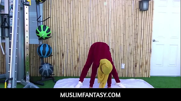 Fitness Trainer Arab Bugil Ngentot Klien Arab Eksotis