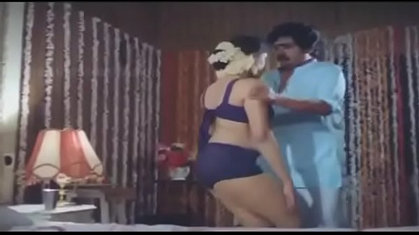 Panasnya India Bikin Loe Ngaceng, Nggak Kuat Nahan Nafsu