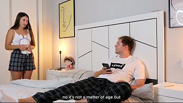 Kakak Tiri Ngewe Adik Tiri Perawan Sampai Ejakulasi Di Dalam Memek Sempitnya!