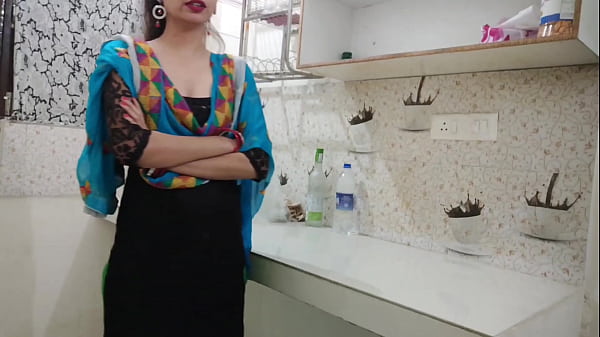 Ghr Ki Party Pe Ex Boyfriend Ne Kitchen Mein Hi Gaand Mari, Saali Raand Ki Tarah Chod Diya, Xxx Audio Saarabhabhi6