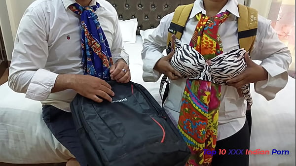 Mantap, Pelajar Desi Paling Hot Ngentot Cewek Desi Di Hotel Oyo, Pertama Ketemu Langsung Crot