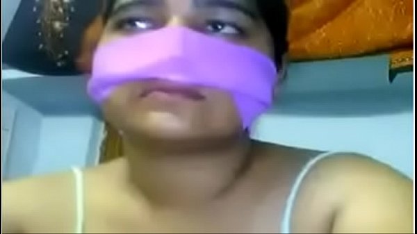 Neha, Pacar Desi Yang Bikin Badan Panas Dan Minta Digoyang.
